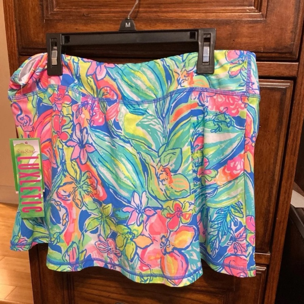 small Lilly Pulitzer luxletic skort surf Gypsea